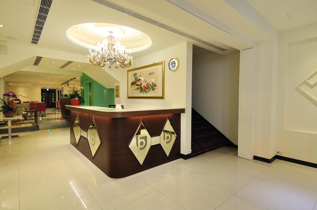 Bravo Hotel Taichung Dış mekan fotoğraf